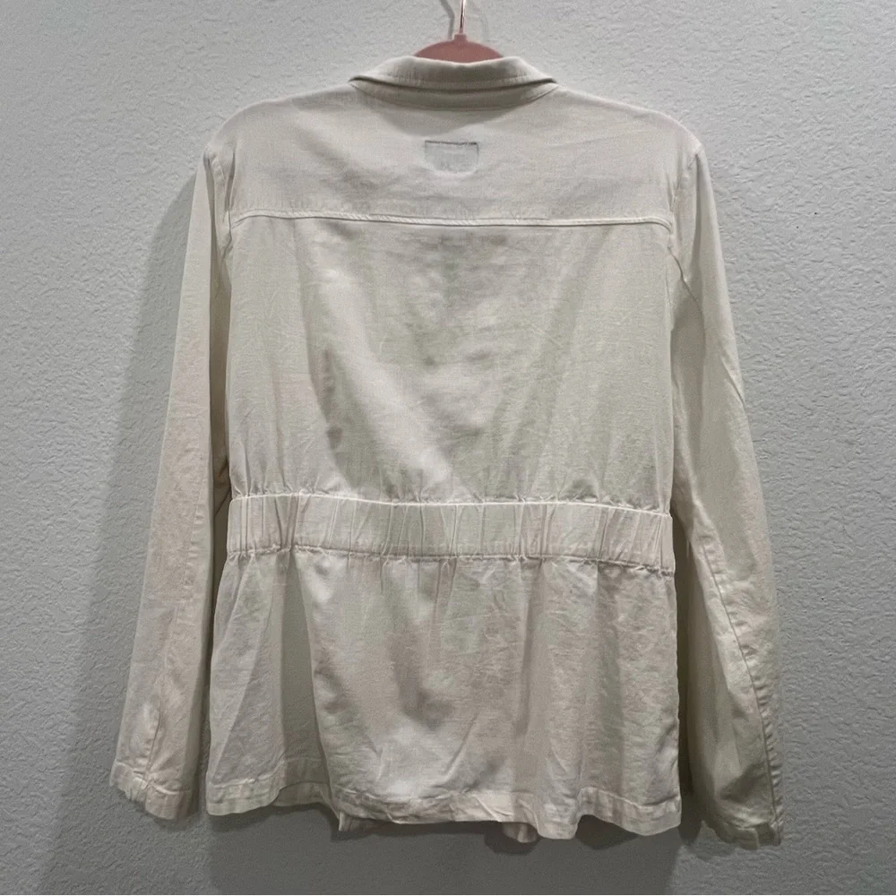 TAHARI Women's White Linen Blend Utility‎ Zio Front Jacket Size M Summer Staple!